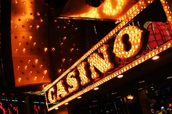 pintarbola Live Casino Tables, Streamed in Real Time